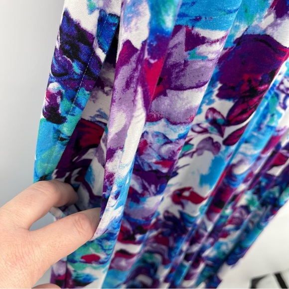 NWOT Latched Mama Momper 6-18 Vivid 0138 Watercolor Romper viscose standard - Picture 12 of 13